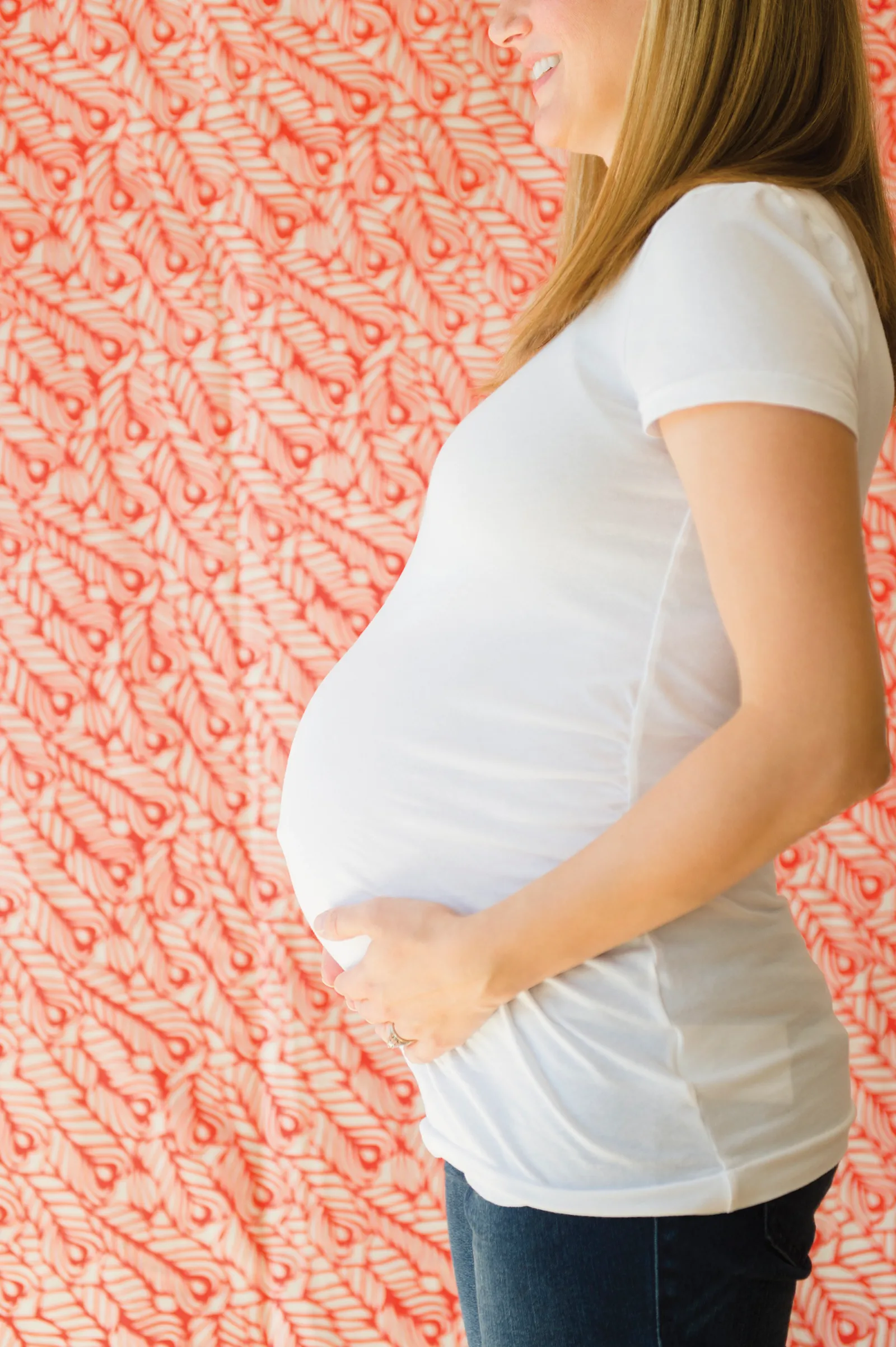ND_15_MomToBe_Main_AYP1283499_1600