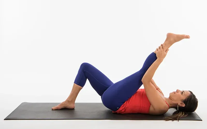 SO20_Hamstring stretch3